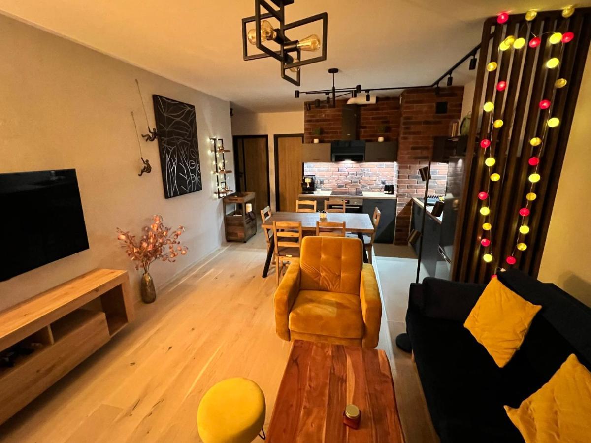 Warsaw Downtown View 3 Rooms 60M2+ Free Garage 2Km Old Town Metro 9Min Tram Dış mekan fotoğraf